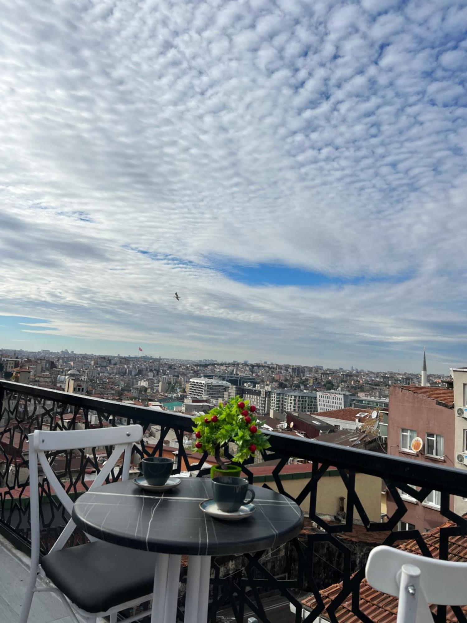 Taksim Larissa Residence Истанбул Екстериор снимка